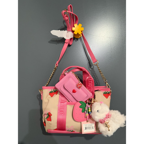Juicy Couture Strawberry Festival Mini Bag Sandstone Multi Crossbody Charm Set - Picture 2 of 7